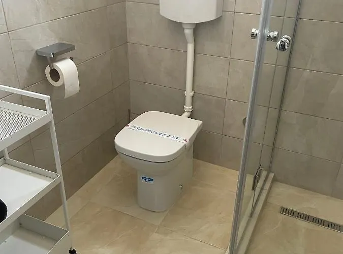 Morpheus 公寓 斯雷姆斯卡米特罗维察